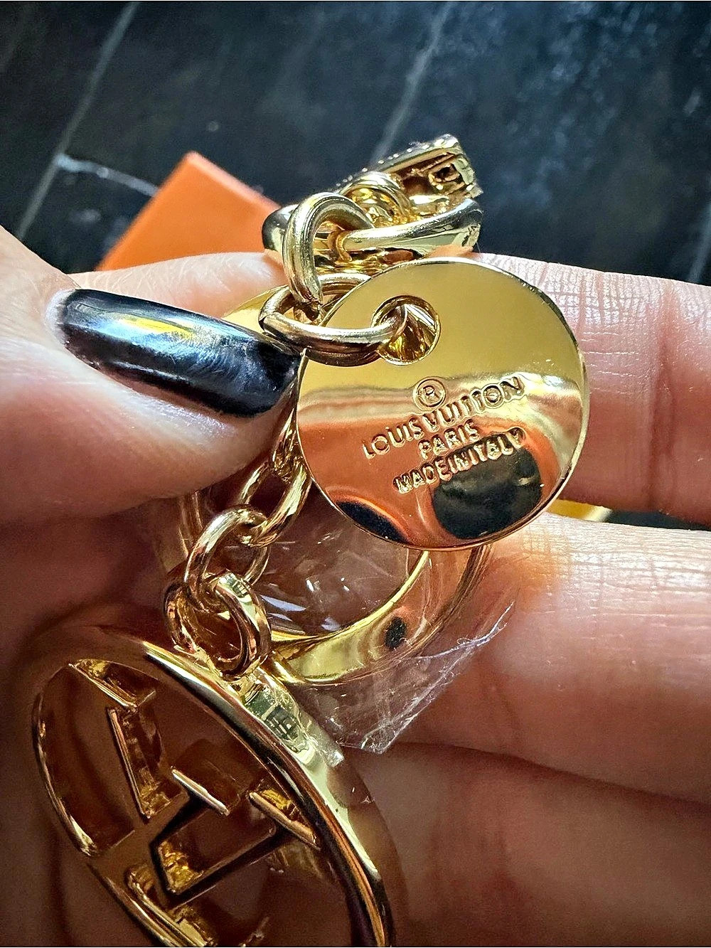 Keychain - Picture 5 of 6